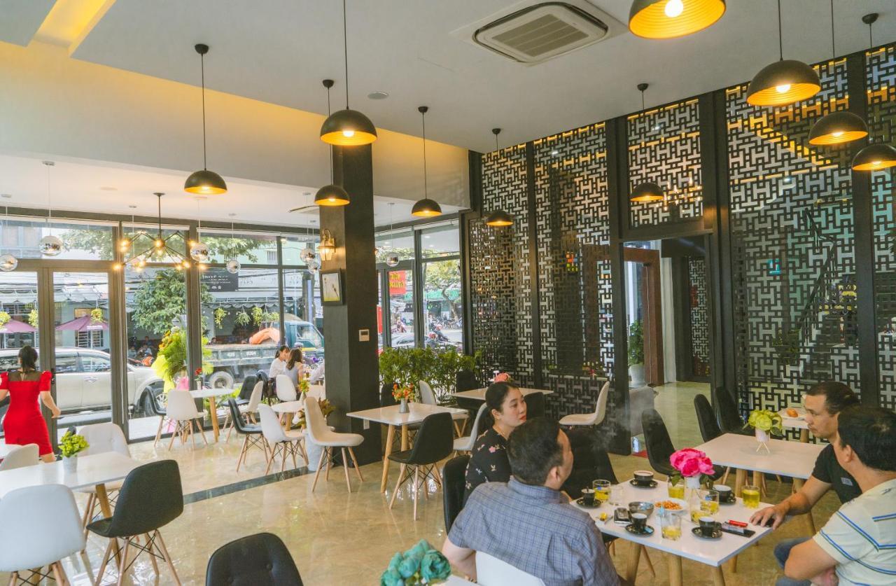 Bamboo Hotel Da Nang Exterior photo